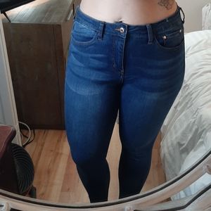 !iT. Selena High Rise Skinny Jean